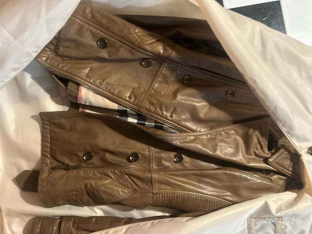 Burberry Brit Camel Brown Leather Quilted Double Breasted Belted Trench Jacket - Picture 10 of 13